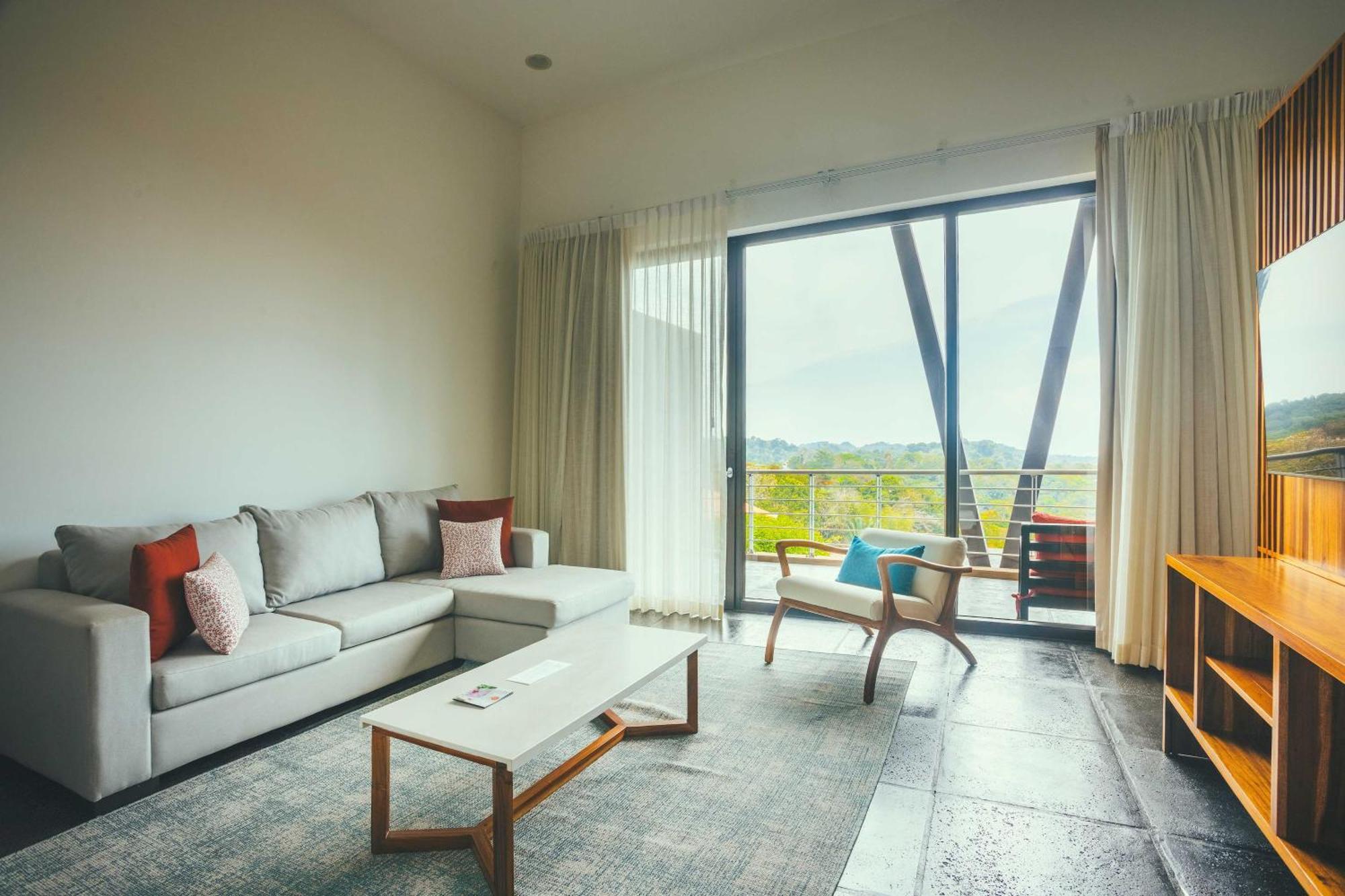 Hotel Altos